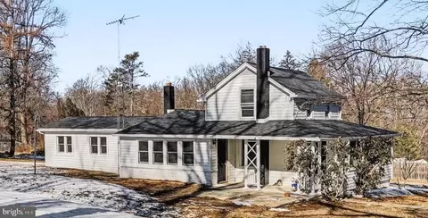229 Hill St, Mount Holly Springs, PA 17065