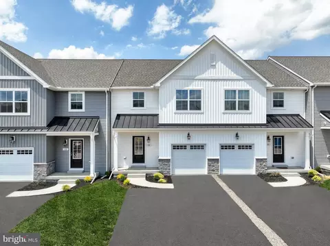 23 Tilghman Trl, Mechanicsburg, PA 17050