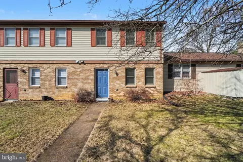 6903 Salem Park Cir, Mechanicsburg, PA 17050
