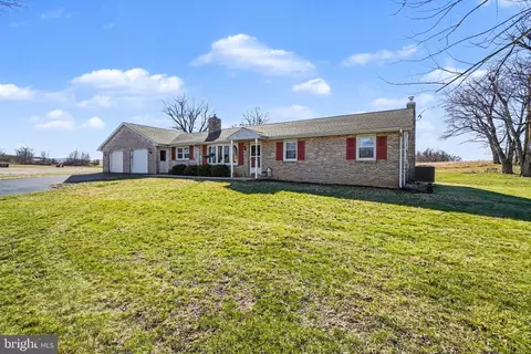 152 S Old Stone House Rd S #S, Carlisle, PA 17015