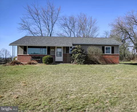 2281 Waggoners Gap Rd, Carlisle, PA 17013