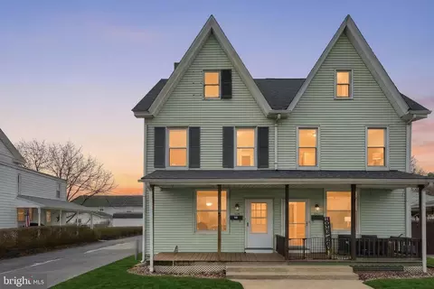428 Reno Ave, New Cumberland, PA 17070