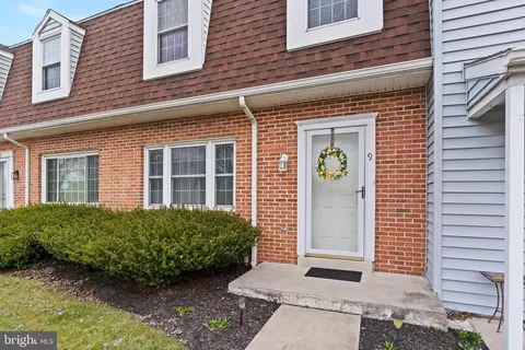 9 Partridge Cir, Carlisle, PA 17013