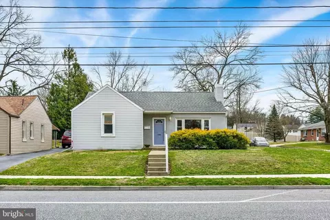1406 Simpson Ferry Rd, New Cumberland, PA 17070