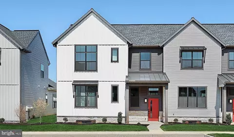 109 Madison Dr, Mechanicsburg, PA 17055