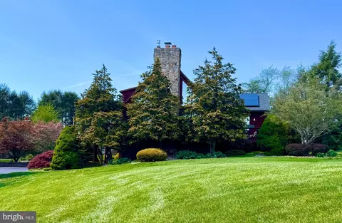 254 Stuart Rd, Carlisle, PA 17015