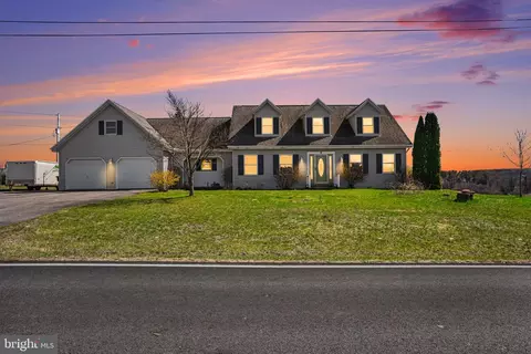 1106 Easy Rd, Carlisle, PA 17015