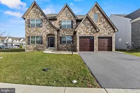 15 Stallion, Mechanicsburg, PA 17050