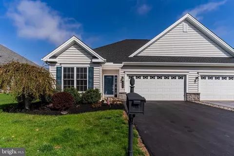 528 Allegiance Dr, Mechanicsburg, PA 17050