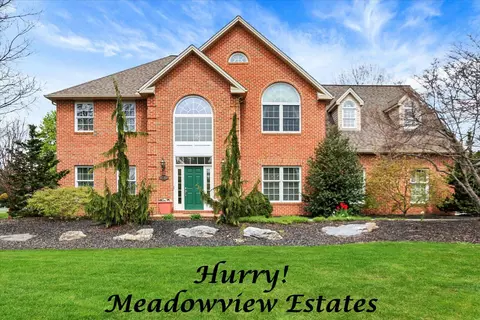 1785 Summerfield Dr, Mechanicsburg, PA 17055