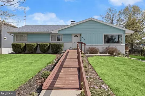 913 Gobin St, Carlisle, PA 17013