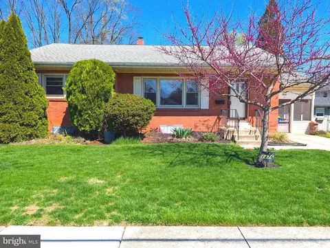 1476 Brandt Ave, New Cumberland, PA 17070