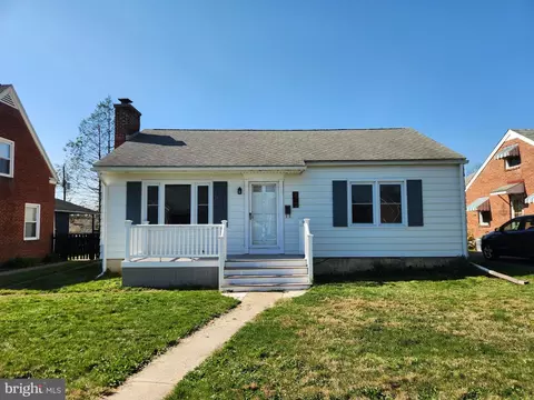 805 Linwood St, New Cumberland, PA 17070