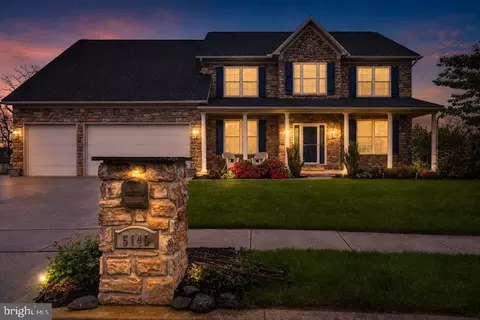 5140 Jennifer Cir, Mechanicsburg, PA 17050