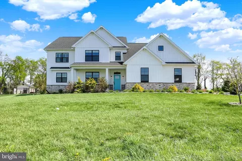 117 Steven Dr, Mechanicsburg, PA 17050