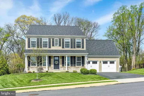 464 Apple Hollow Rd, Mechanicsburg, PA 17055