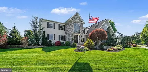 3505 Ada Dr, Mechanicsburg, PA 17050