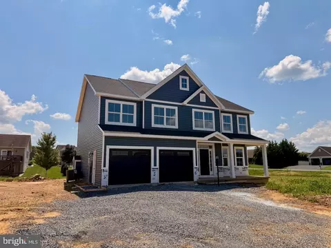 403 E Clarissa Dr, Shippensburg, PA 17257