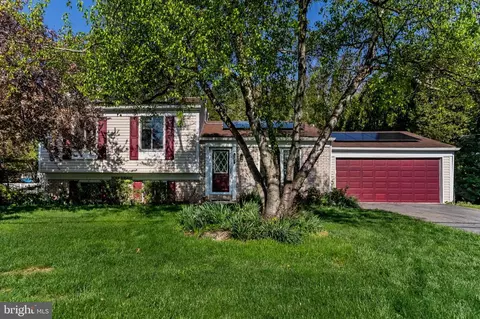 2259 Stumpstown Rd, Mechanicsburg, PA 17055