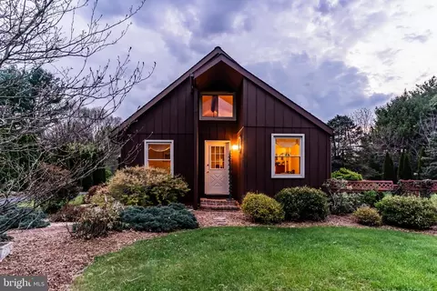 100 Burnt House Rd, Carlisle, PA 17015