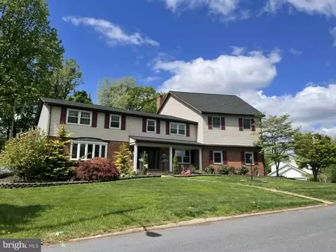 508 Gale Rd, Camp Hill, PA 17011