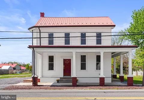 283 N Locust Point Rd, Mechanicsburg, PA 17050