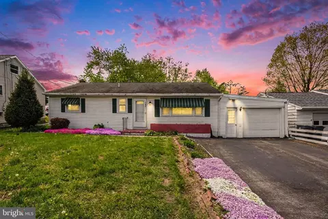 1872 Spring Rd, Carlisle, PA 17013