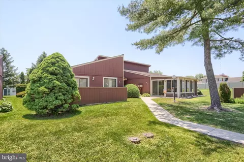 854 Melissa Ct, Enola, PA 17025