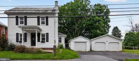 1552 Main St, Mechanicsburg, PA 17055