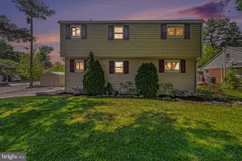 140 Glendale St, Carlisle, PA 17013