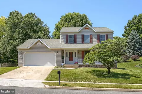 6352 Bennington Rd, Mechanicsburg, PA 17050