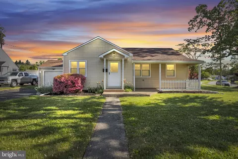 306 Norman Rd, Camp Hill, PA 17011