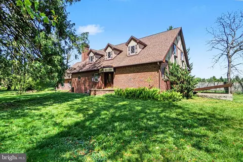 1 Barnitz Rd, Carlisle, PA 17015