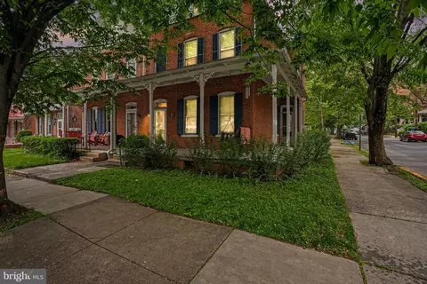 236 S West St, Carlisle, PA 17013