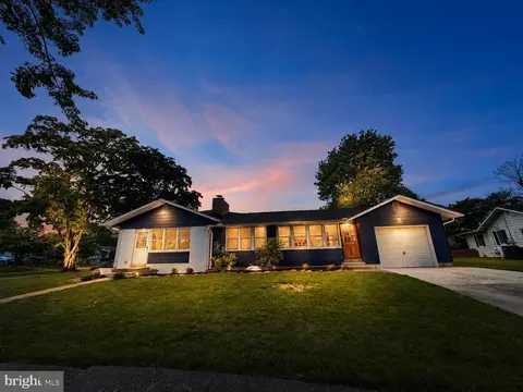 1198 Shoreham Rd, Camp Hill, PA 17011