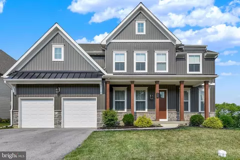 58 Silver Cir, Mechanicsburg, PA 17050