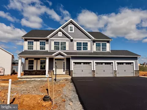 406 E Clarissa Dr, Shippensburg, PA 17257