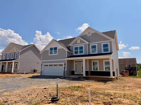 405 E Clarissa Dr, Shippensburg, PA 17257