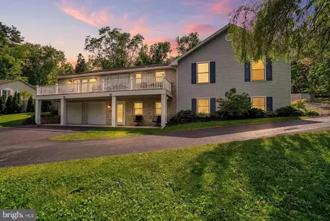 5030 Erbs Bridge Rd, Mechanicsburg, PA 17050