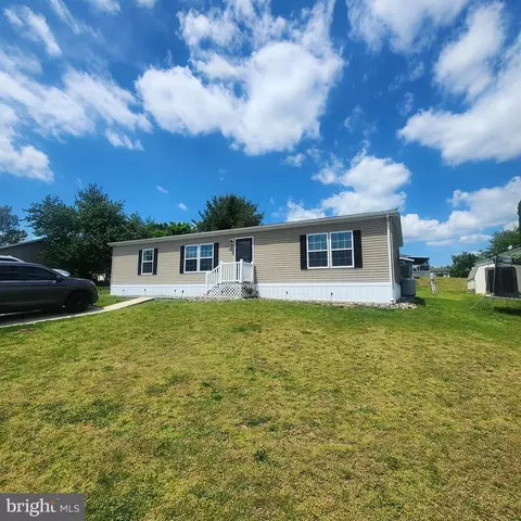 15 Hidden Noll Rd, Carlisle, PA 17013