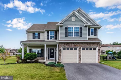 965 Connell St, Mechanicsburg, PA 17055