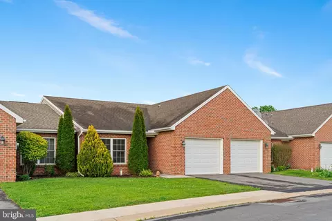 123 Blackbird Ln, Shippensburg, PA 17257