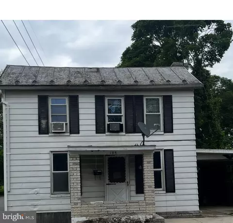 125 N Washington St, Shippensburg, PA 17257