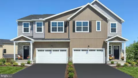 42 Glenn Vw, Carlisle, PA 17013