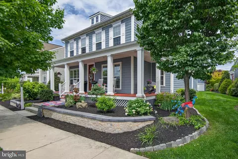 174 Walden Way, Mechanicsburg, PA 17050