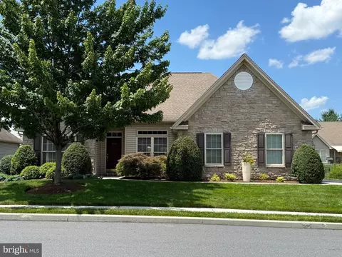 504 Nursery Dr S, Mechanicsburg, PA 17055