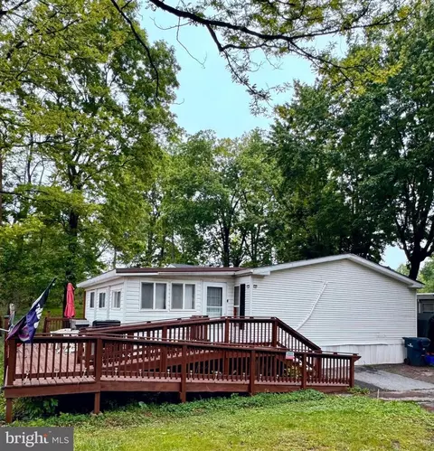 125 Shippensburg Mobile Es Tp, Shippensburg, PA 17257