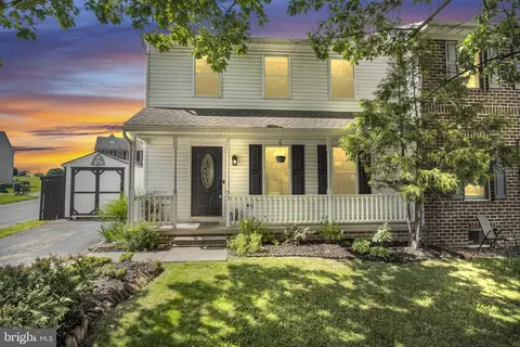 37 Brian Dr, Carlisle, PA 17015
