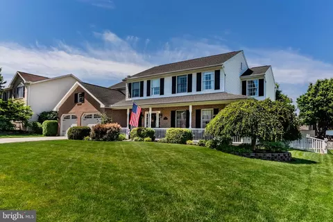 31 Bourbon Red Dr, Mechanicsburg, PA 17050