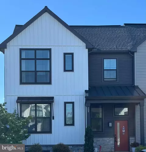 209 Estate Dr, Mechanicsburg, PA 17055